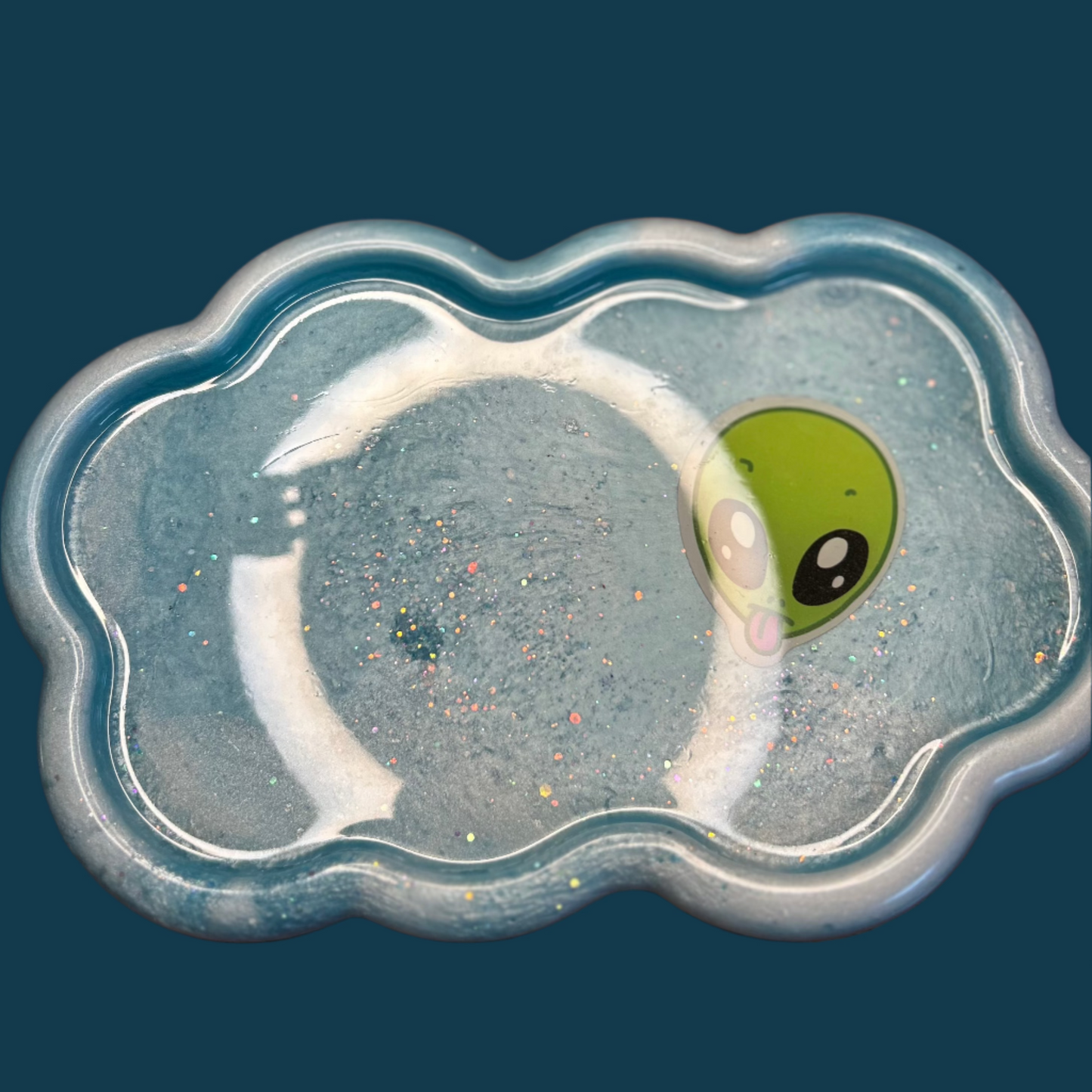 Goofy Alien in a Sky Blue Cloud Rolling Tray