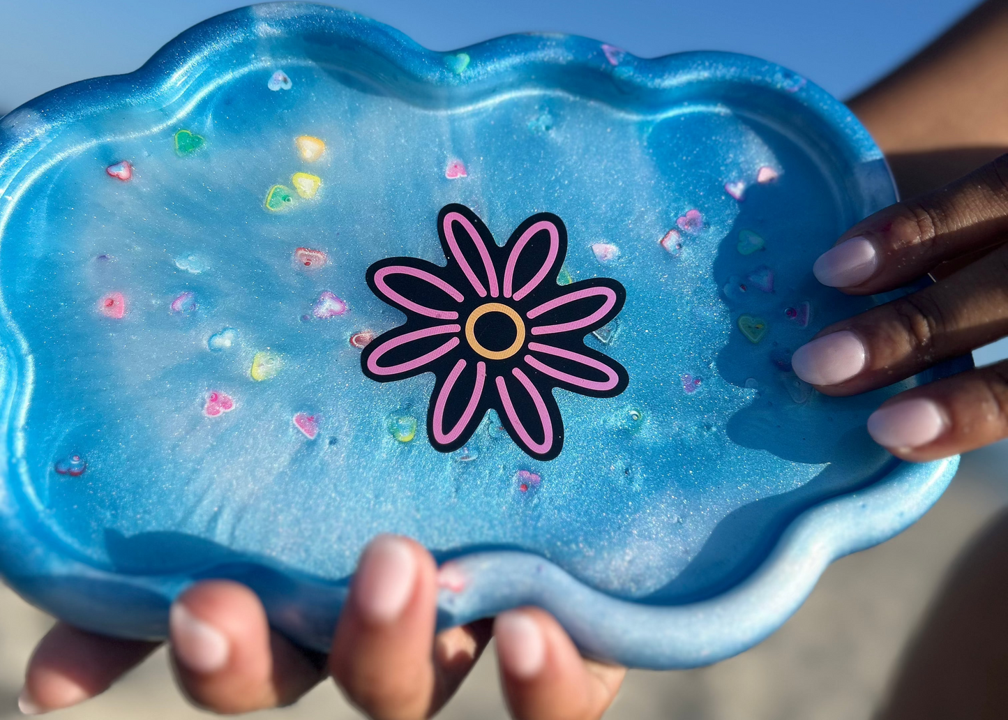 Pink Daisy Flower in a Sky Blue Cloud Rolling Tray