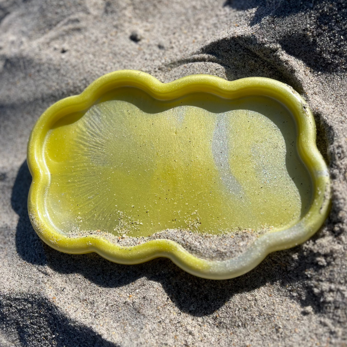 Be Nice in a Yellow Cloud Rolling Tray