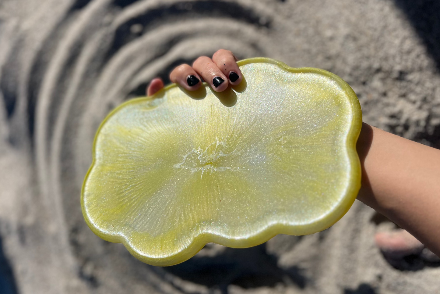 Be Nice in a Yellow Cloud Rolling Tray